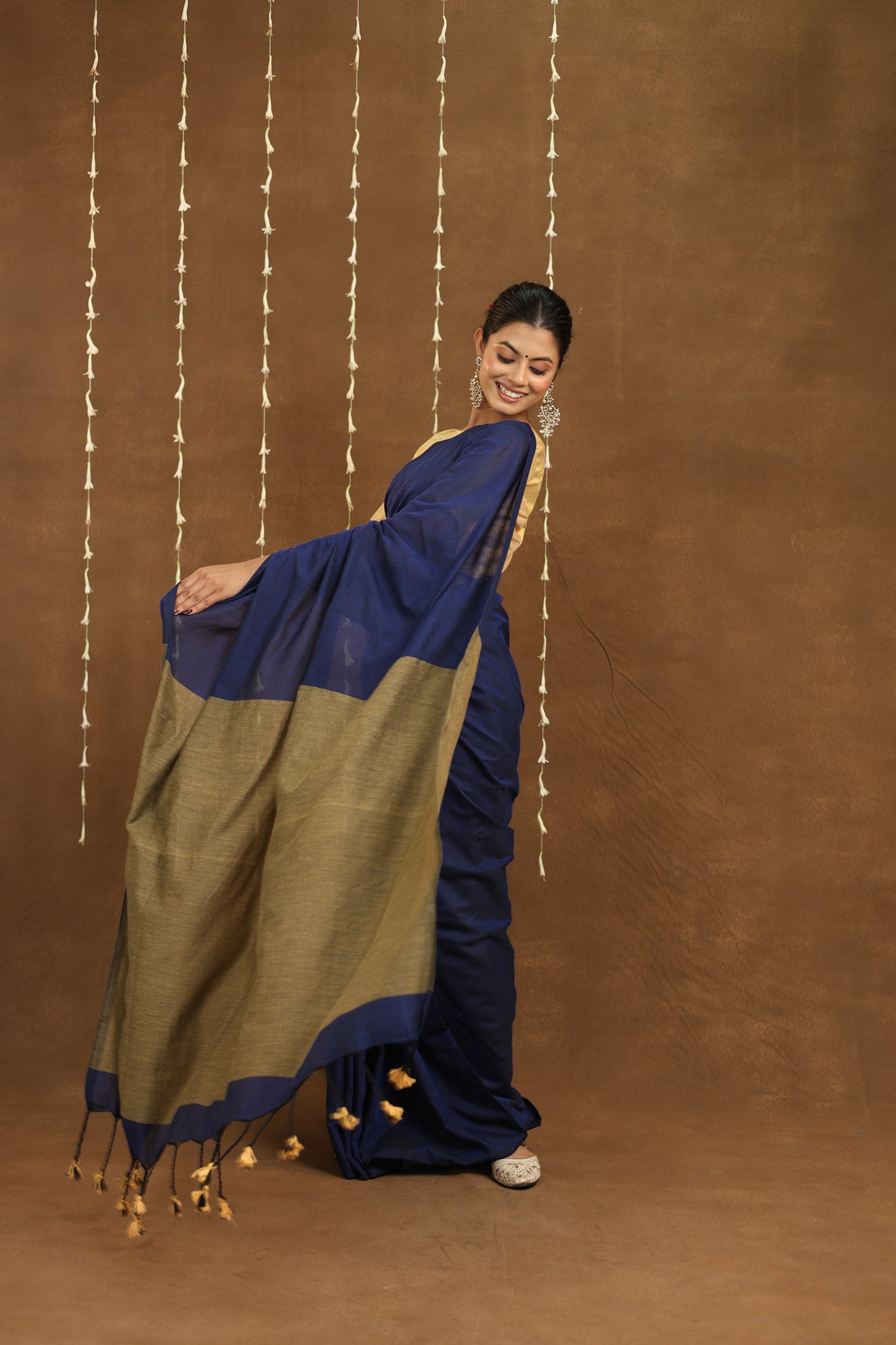 Neelashri - Cotton Saree