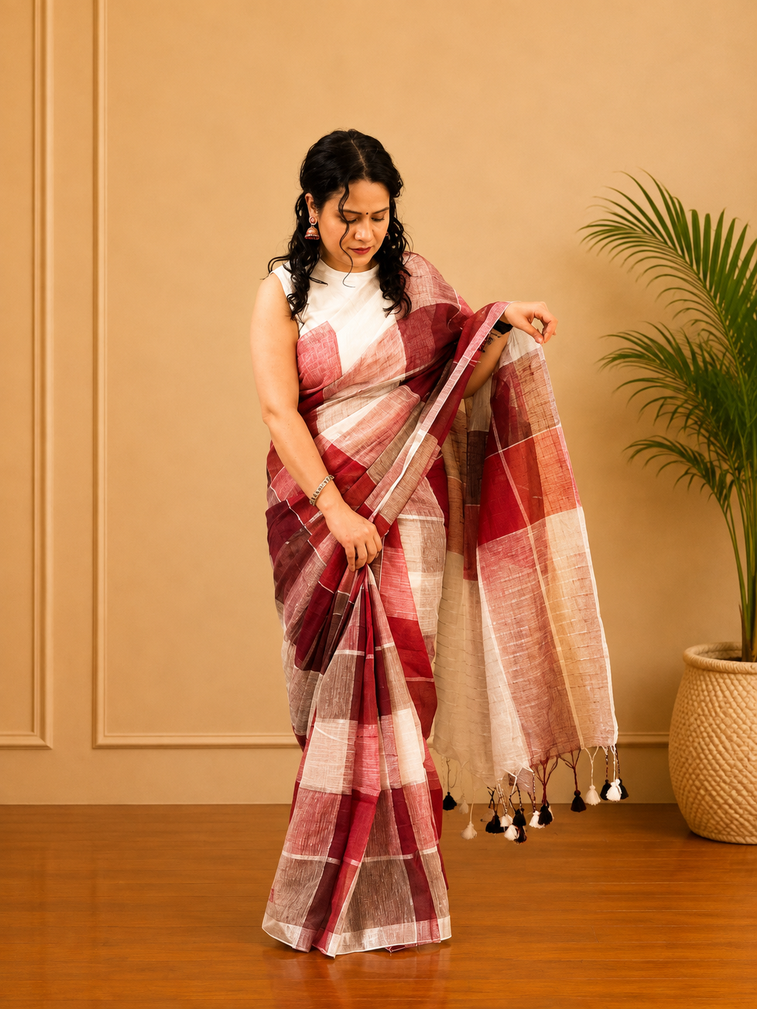 Varnamanjari - Linen Saree