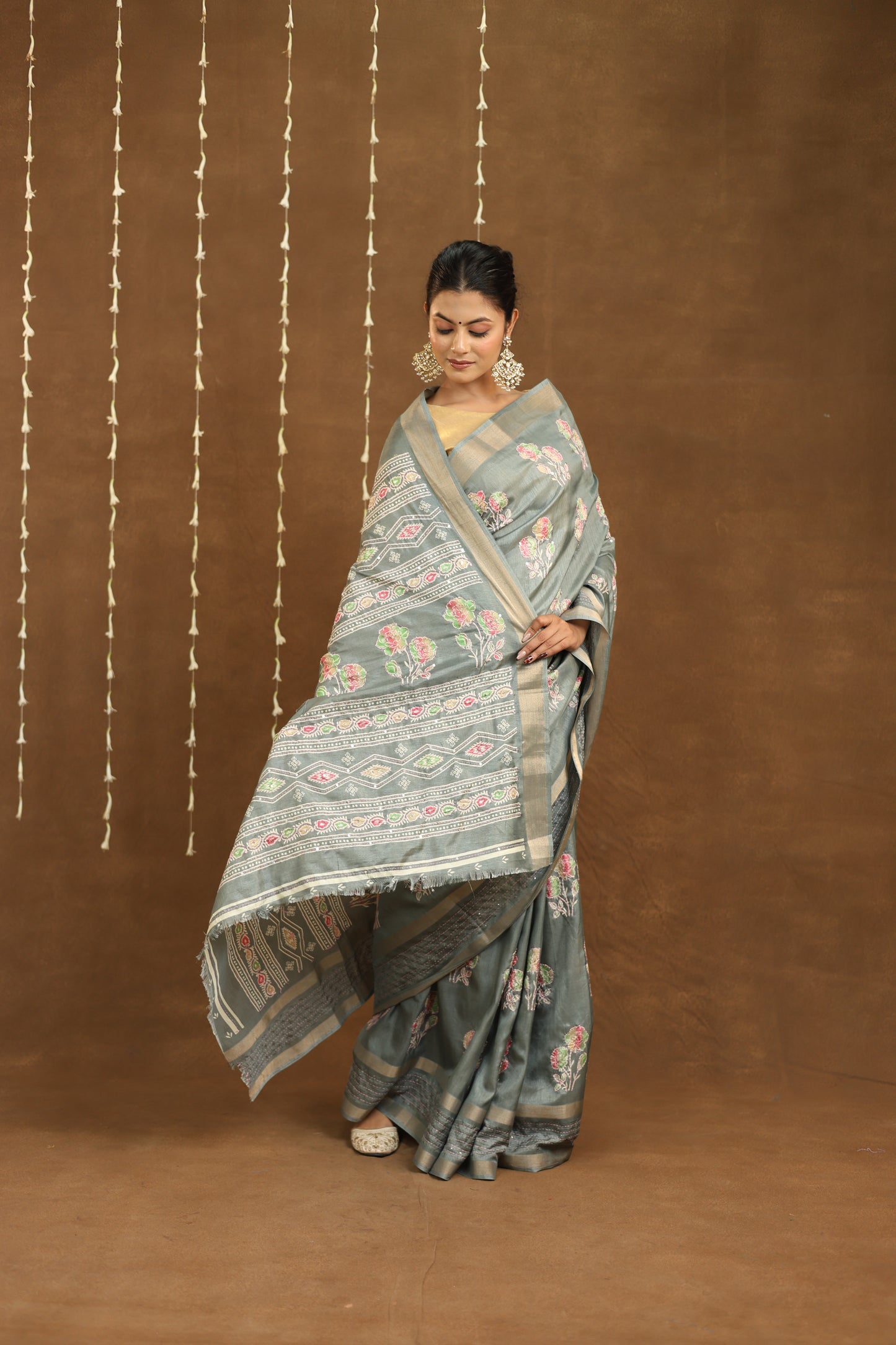 Kanthrekha - Silk Kantha