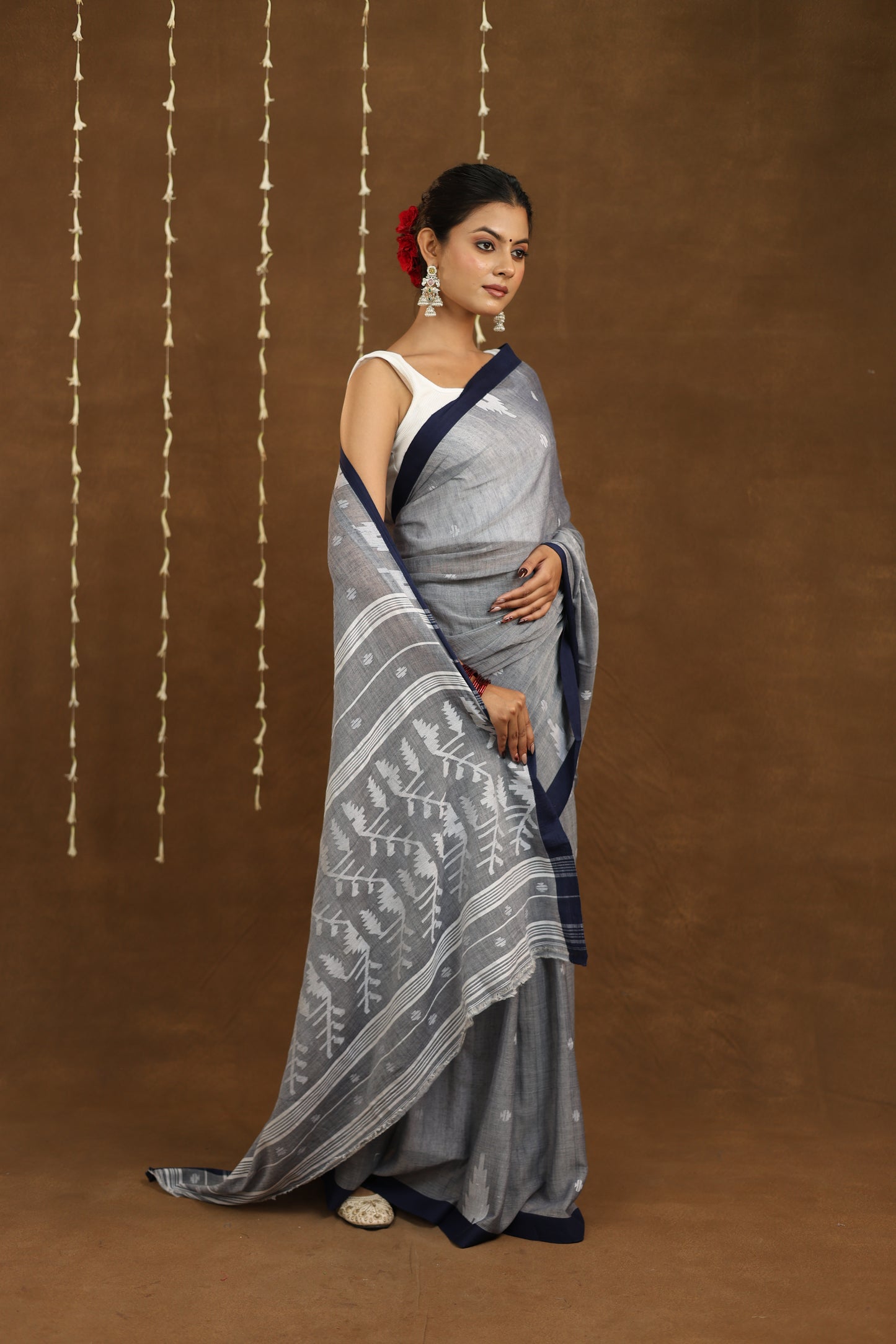 Rajata - Handloom Mul Cotton