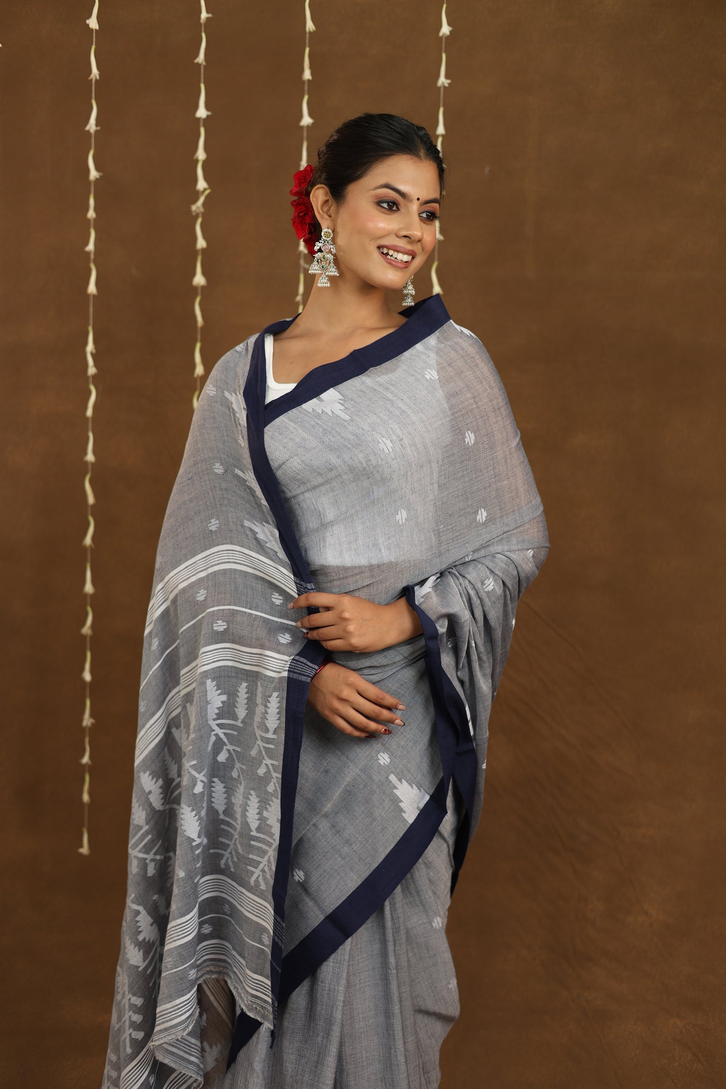 Rajata - Handloom Mul Cotton